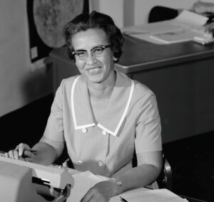 ¿Quién fue Katherine Johnson y qué aportó a la NASA?
