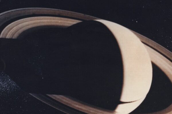 Cómo observar la sombra de los anillos de Saturno